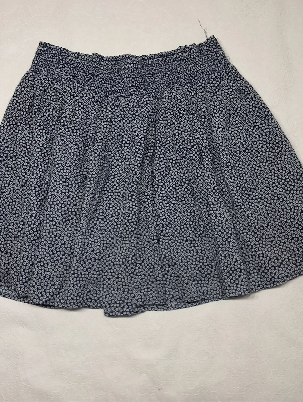Old Navy Blue Floral Mini Skirt Size L